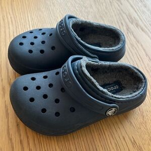 Furry lined kids crocs